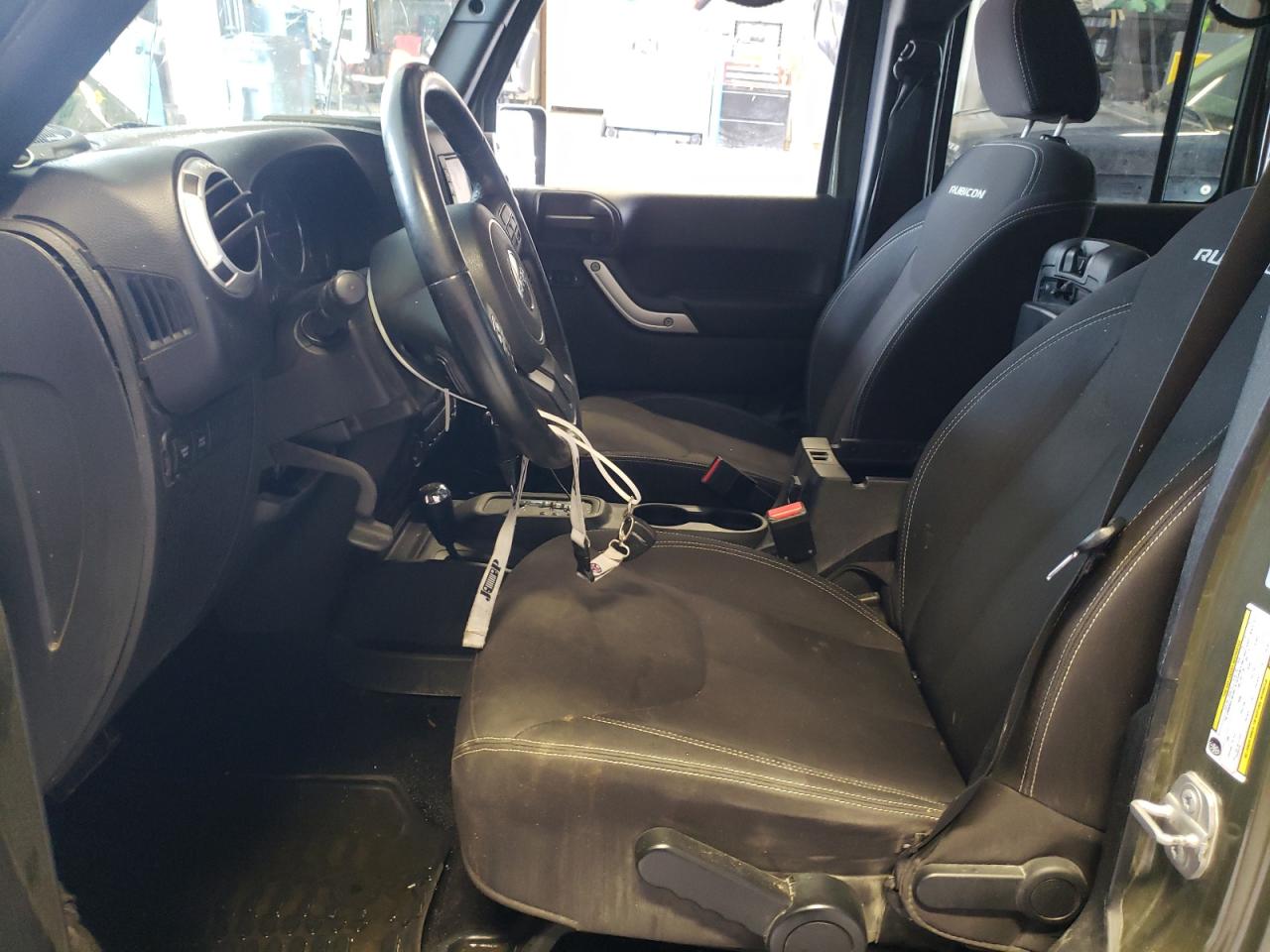 1C4BJWFG0FL685251 2015 Jeep Wrangler Unlimited Rubicon