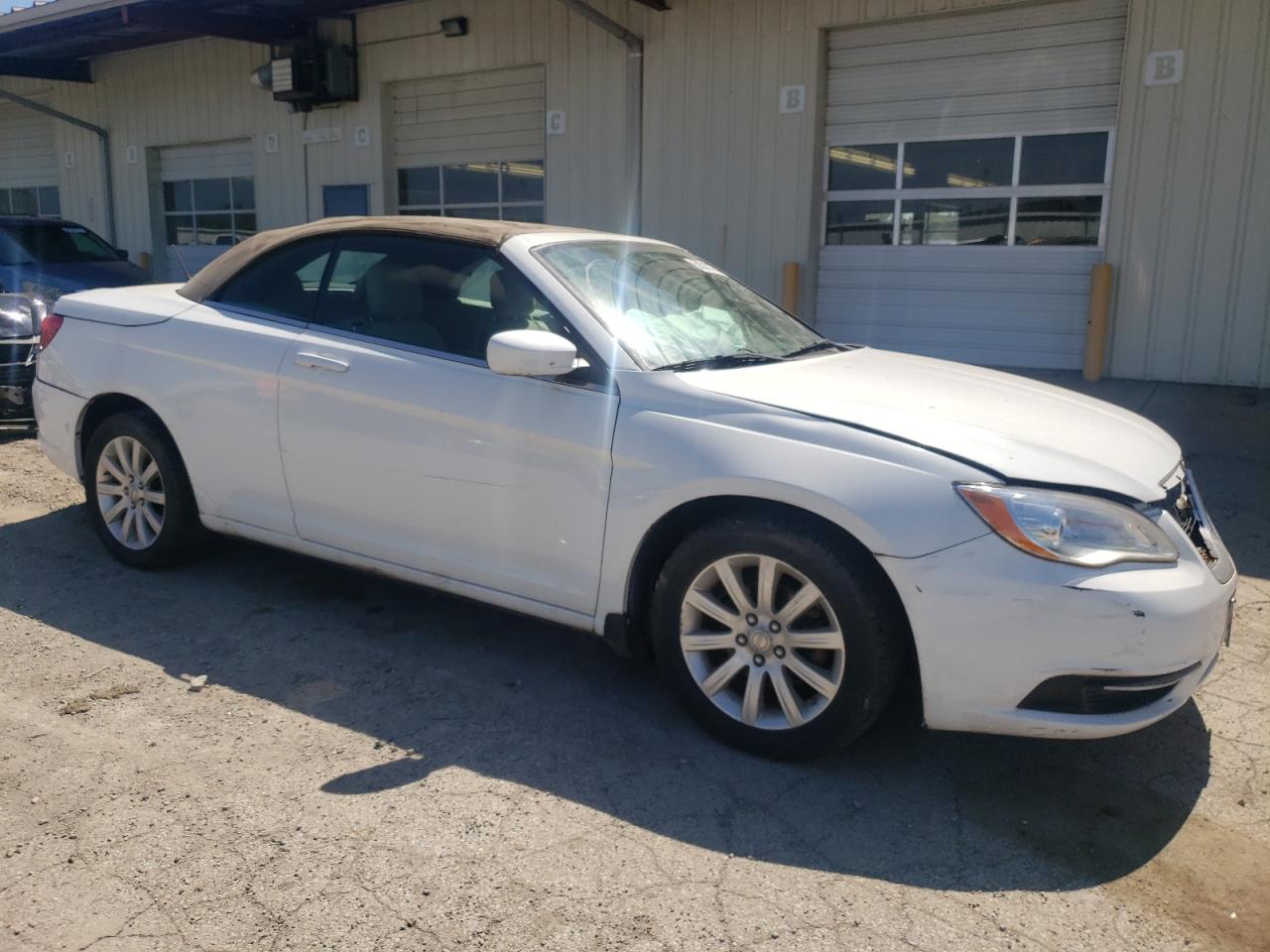 1C3BCBEB9DN511855 2013 Chrysler 200 Touring