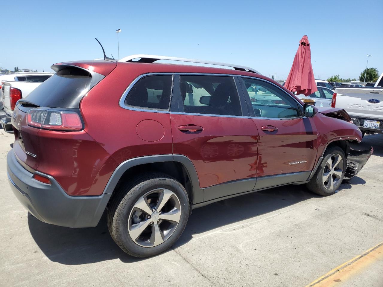 2019 Jeep Cherokee Limited vin: 1C4PJLDB3KD388183