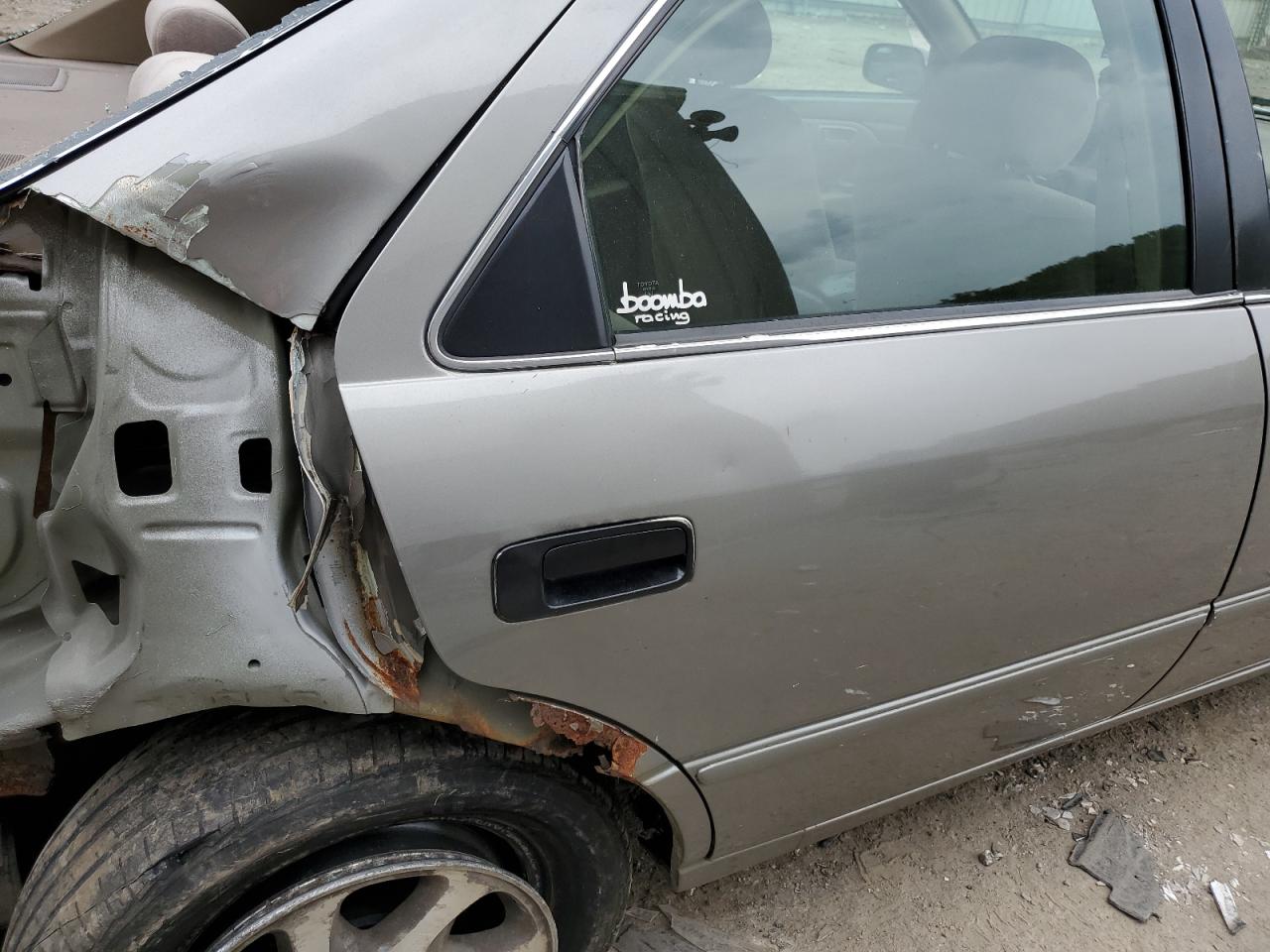 4T1BF22K2XU080207 1999 Toyota Camry Le