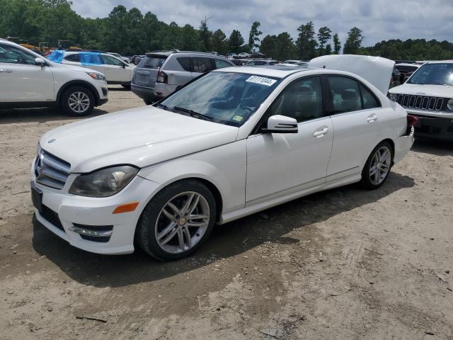 VIN WDDGF4HB3DR266906 2013 Mercedes-Benz C-Class, 250 no.1