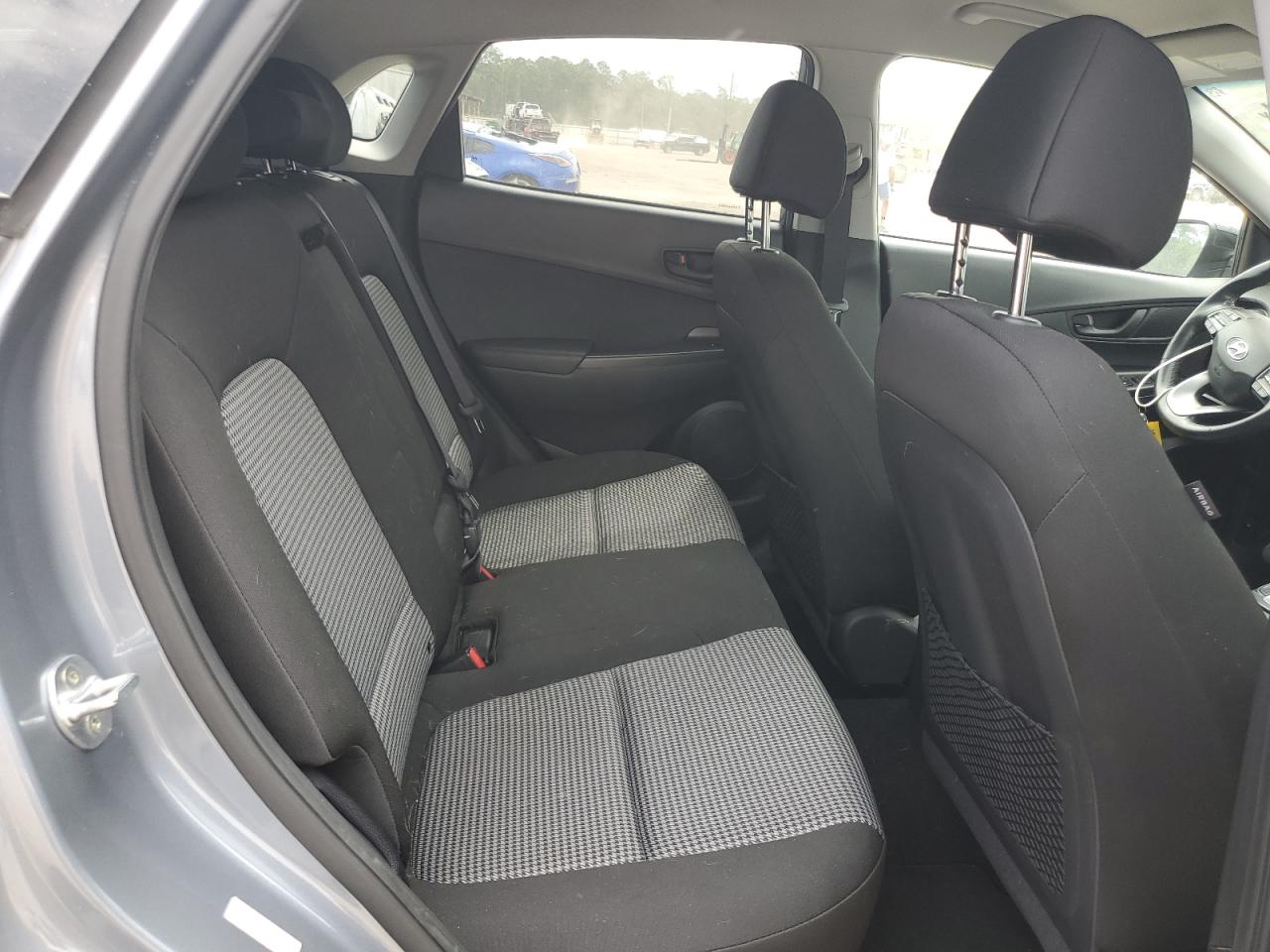 KM8K22AA7JU142597 2018 Hyundai Kona Sel