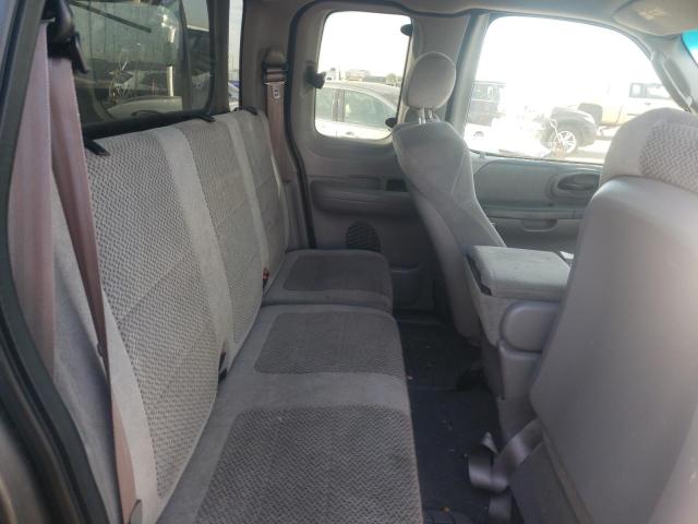 2002 Ford F150 VIN: 1FTRX17W32KC04642 Lot: 57240384