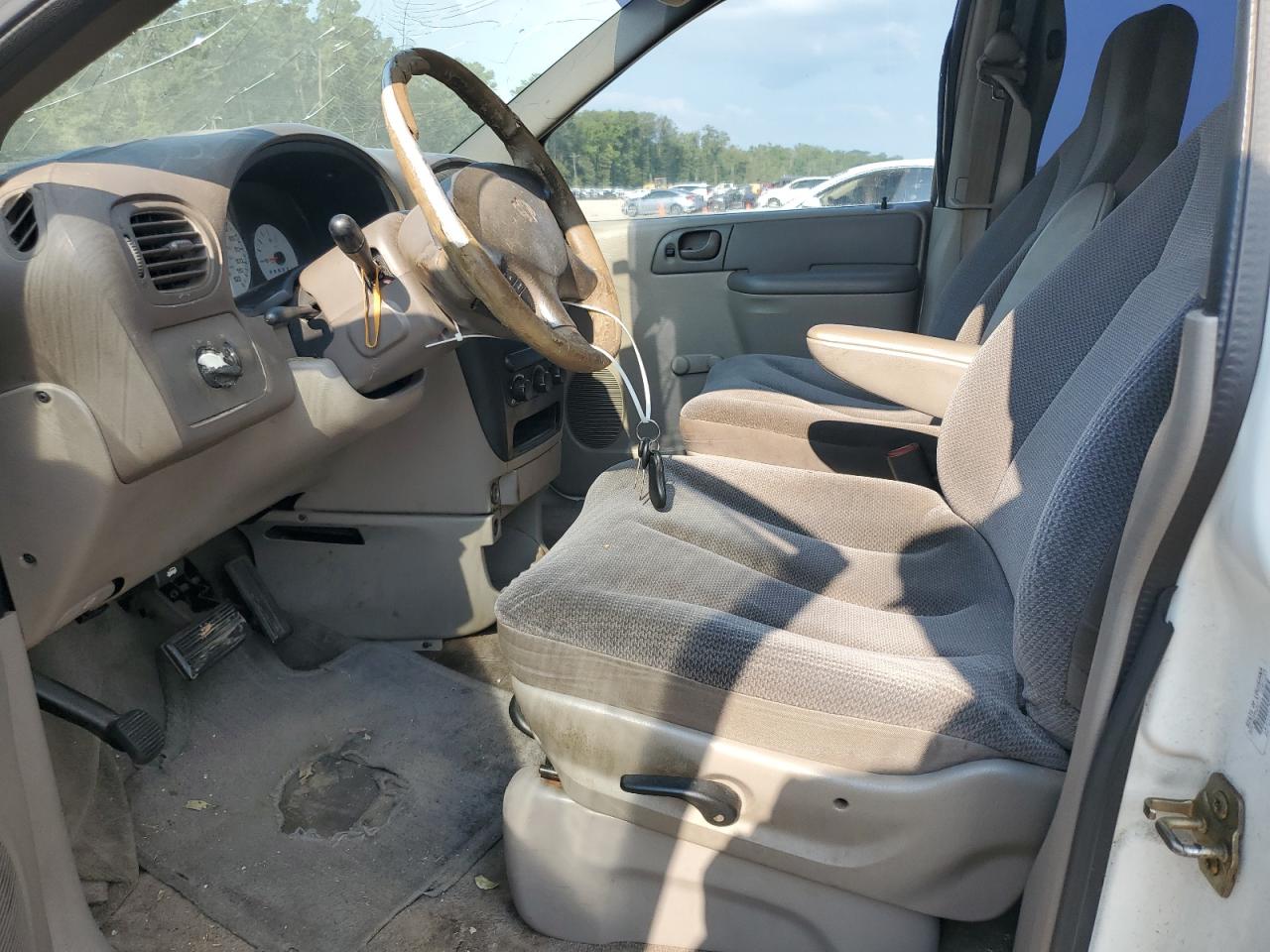 1D4GP25393B267125 2003 Dodge Caravan Se