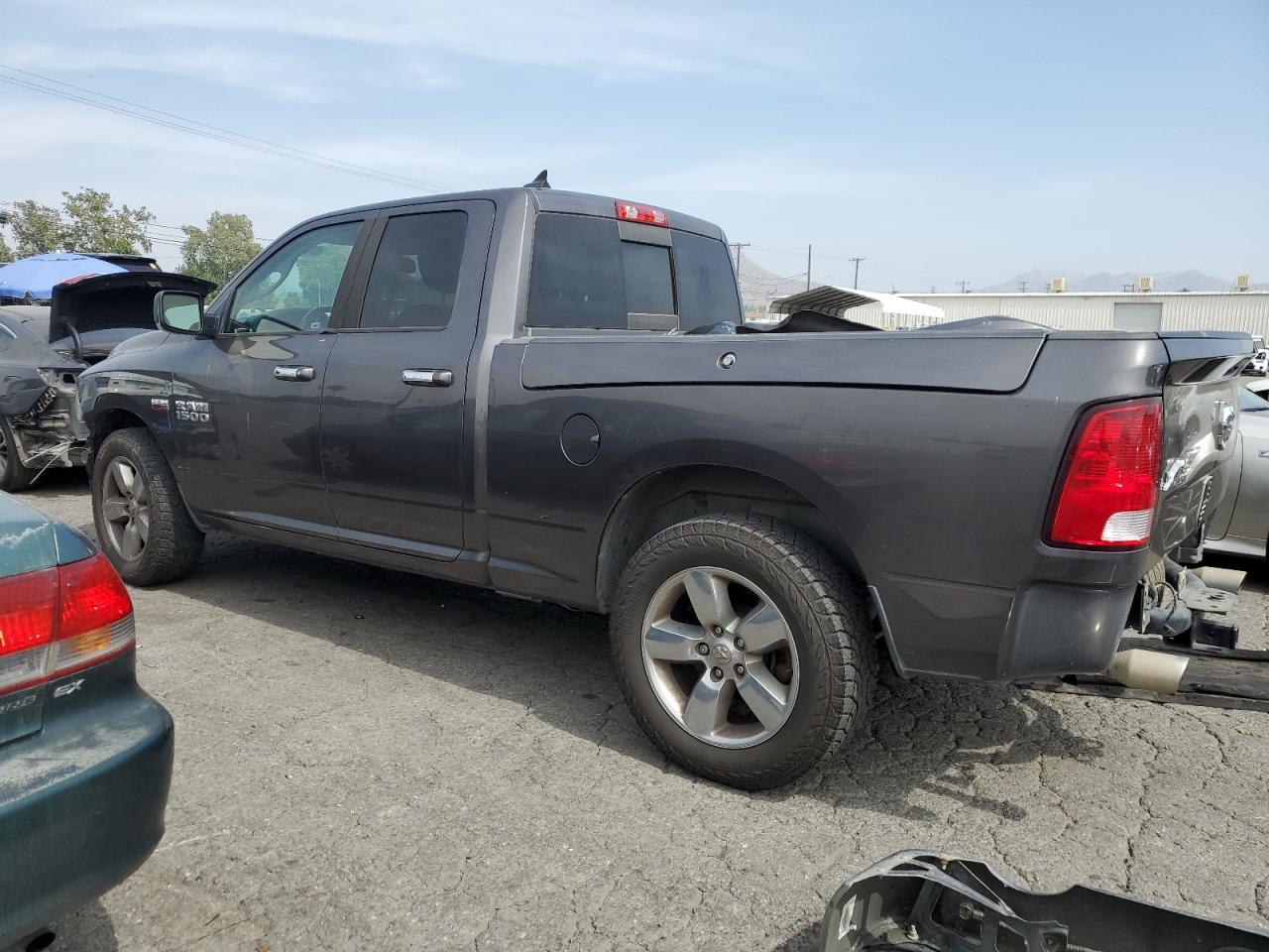 1C6RR6GT9GS362043 2016 Ram 1500 Slt