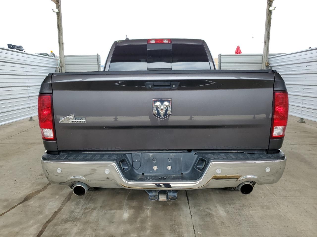 1C6RR6TT4JS171045 2018 Ram 1500 Slt