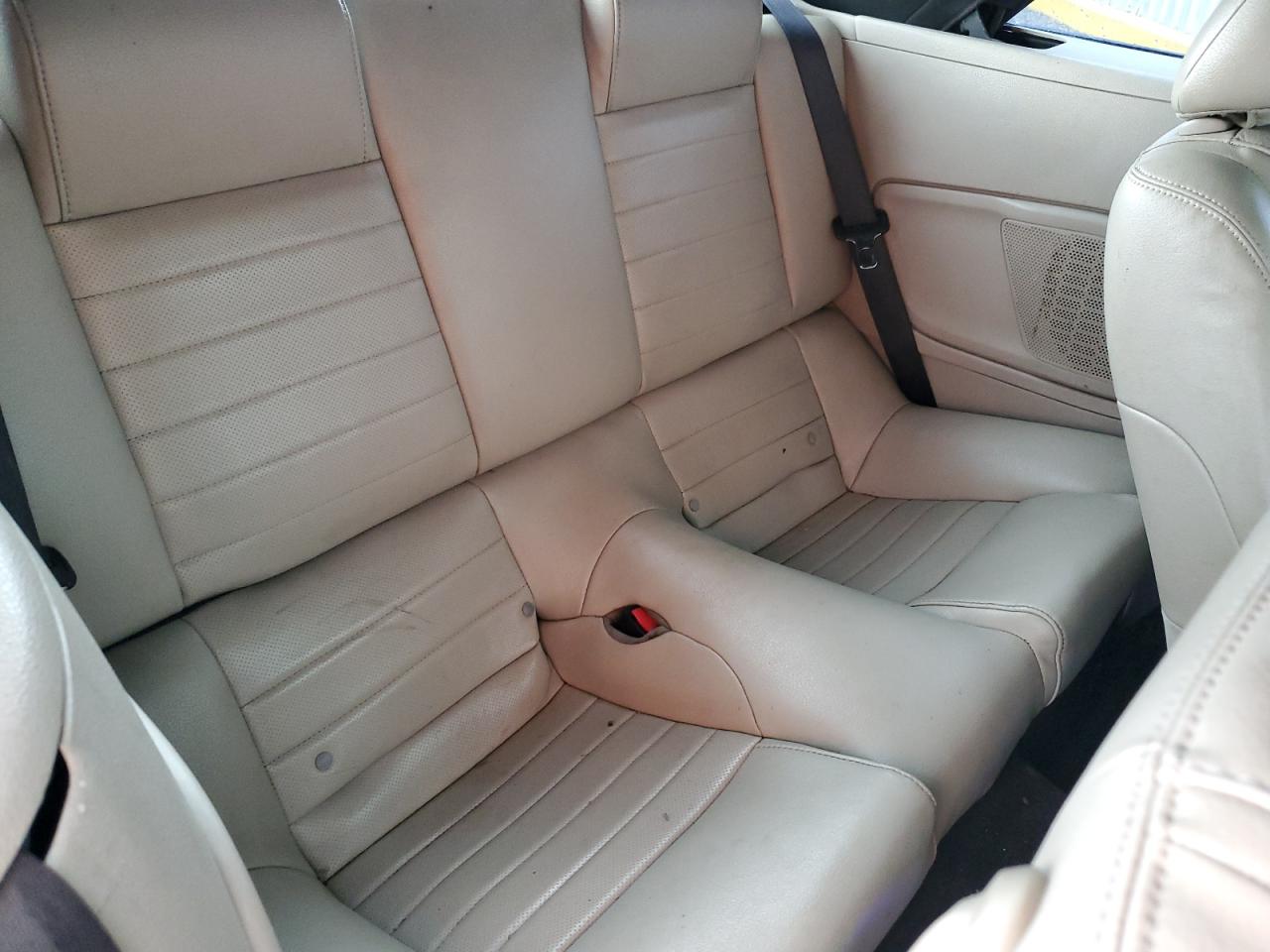 1ZVBP8EN7A5167996 2010 Ford Mustang