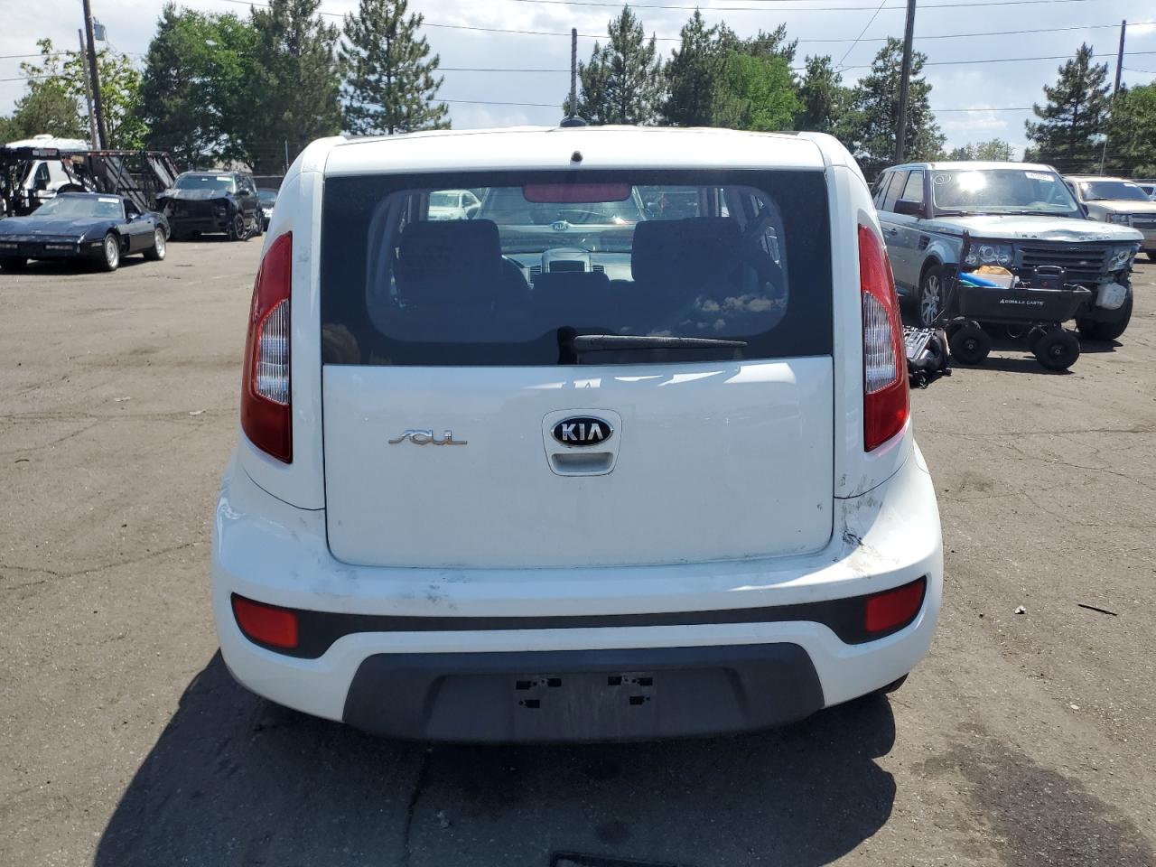 2013 Kia Soul vin: KNDJT2A59D7527906