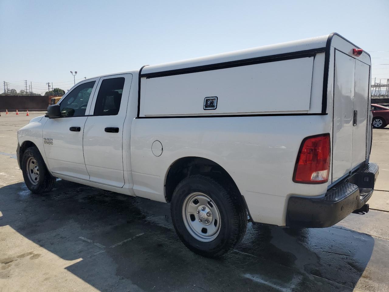 1C6RR6FGXJS279782 2018 Ram 1500 St