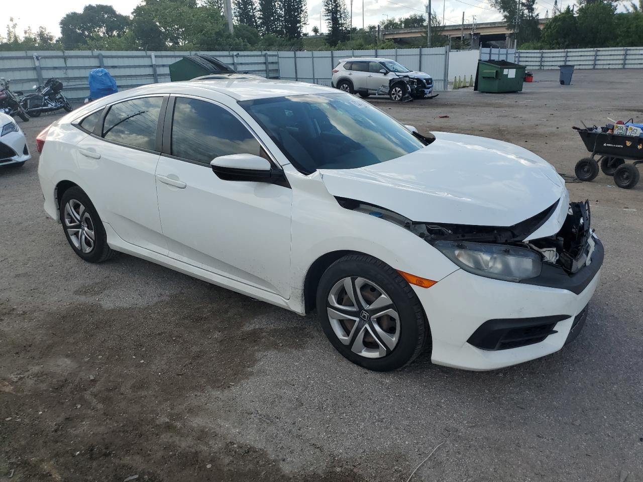 19XFC2F55GE075374 2016 Honda Civic Lx 19XFC2F55GE075374 2016 Honda Civic Lx