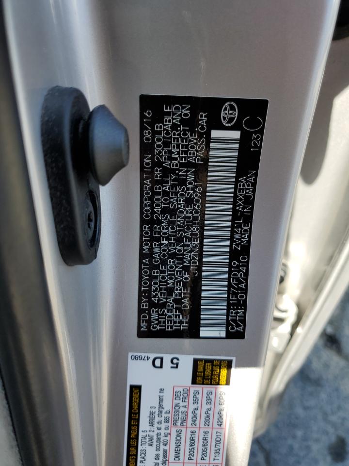 JTDZN3EU8HJ060961 2017 Toyota Prius V
