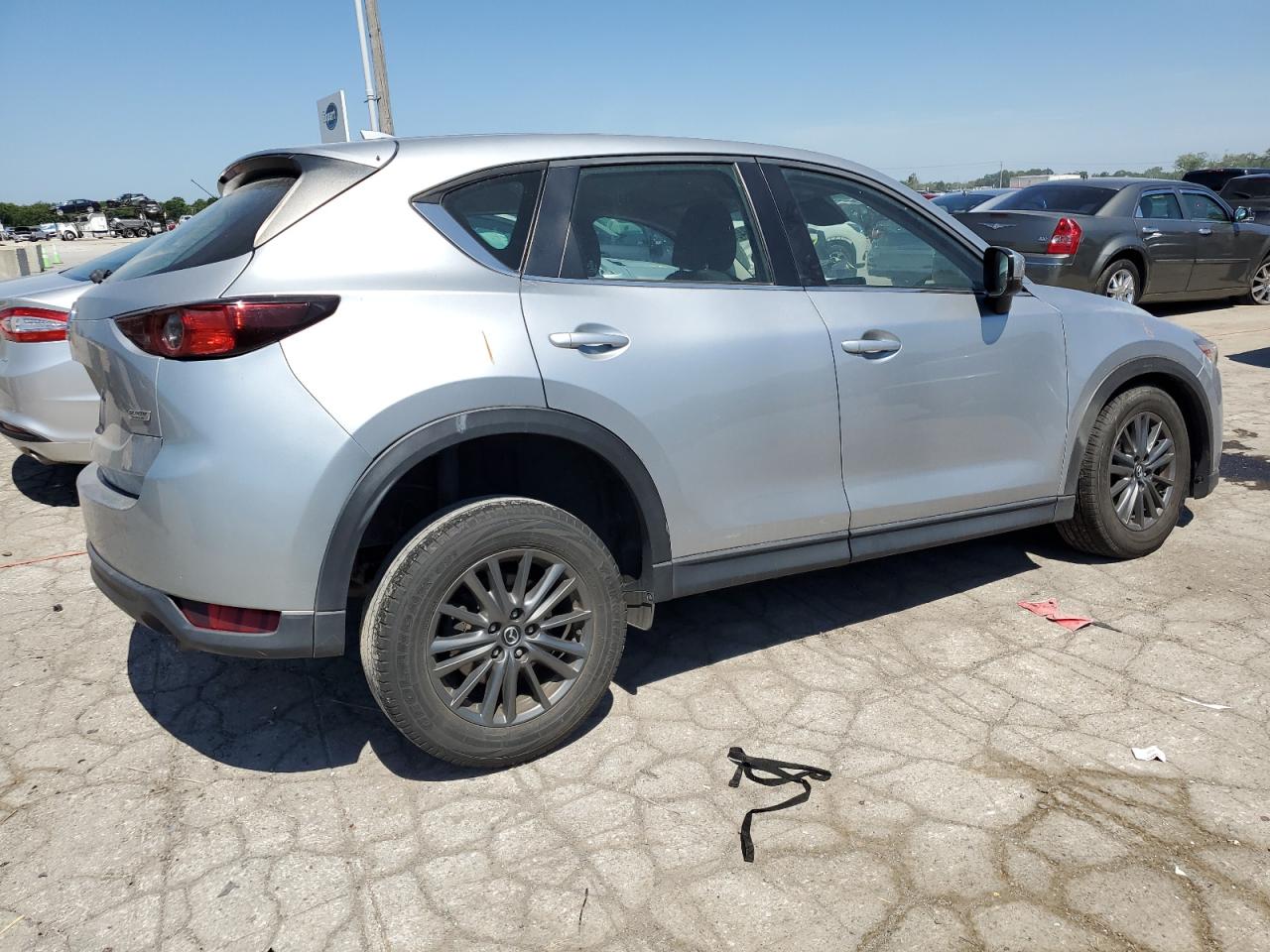 2018 Mazda Cx-5 Sport vin: JM3KFABM2J0351823