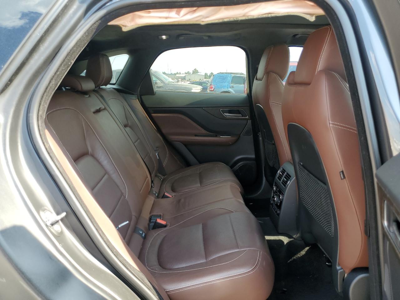 SADCM2BV5HA496333 2017 Jaguar F-Pace S