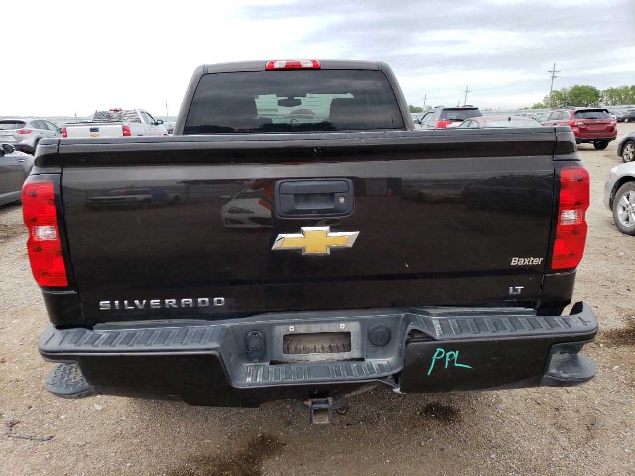 2GCVKREC2J1103935 2018 Chevrolet Silverado K1500 Lt