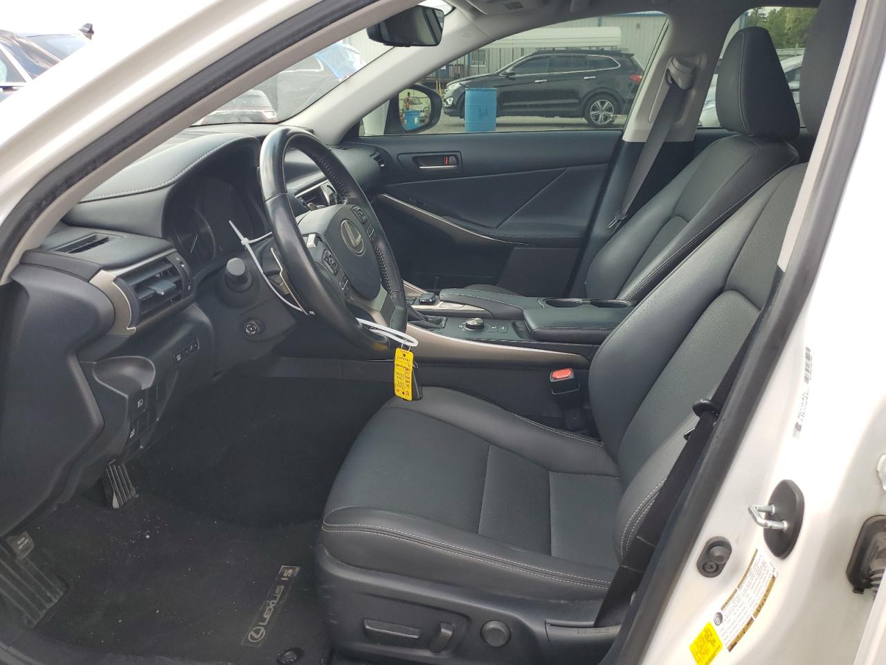 JTHC81D20K5038677 2019 Lexus Is 300