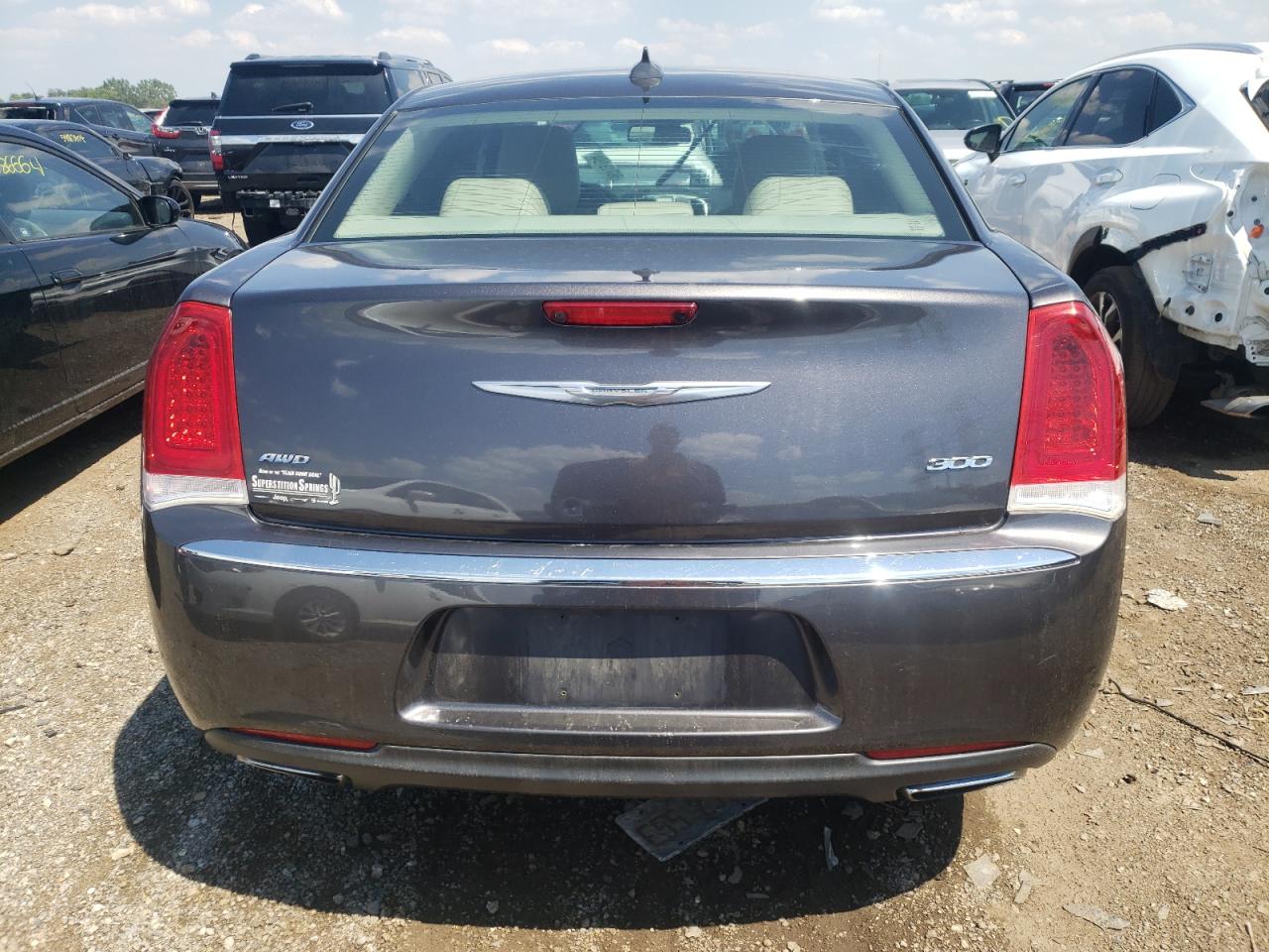 2C3CCARG1FH746878 2015 Chrysler 300 Limited