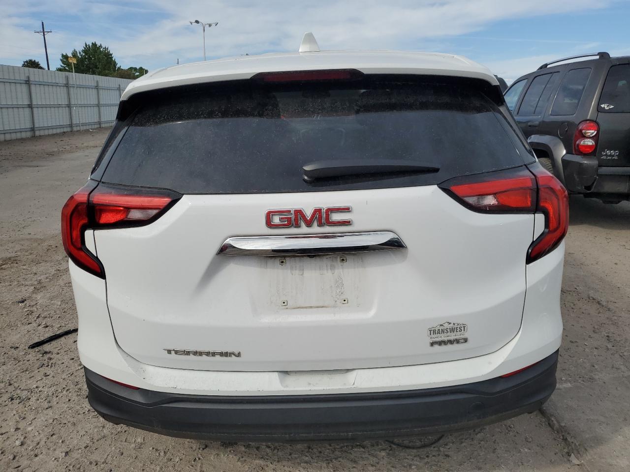 3GKALTEV1JL303329 2018 GMC Terrain Sle
