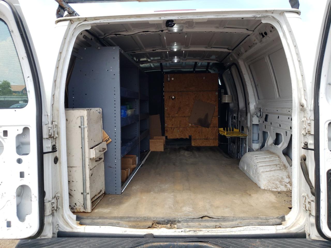 1FTNE2EW1DDB37334 2013 Ford Econoline E250 Van