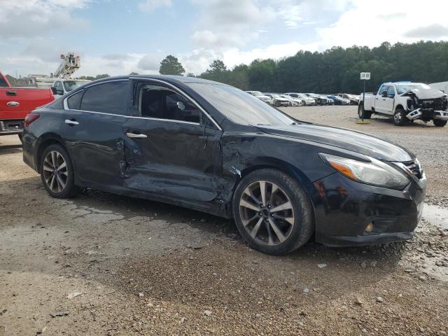 2017 Nissan Altima 2.5 VIN: 1N4AL3AP0HN357482 Lot: 57323134