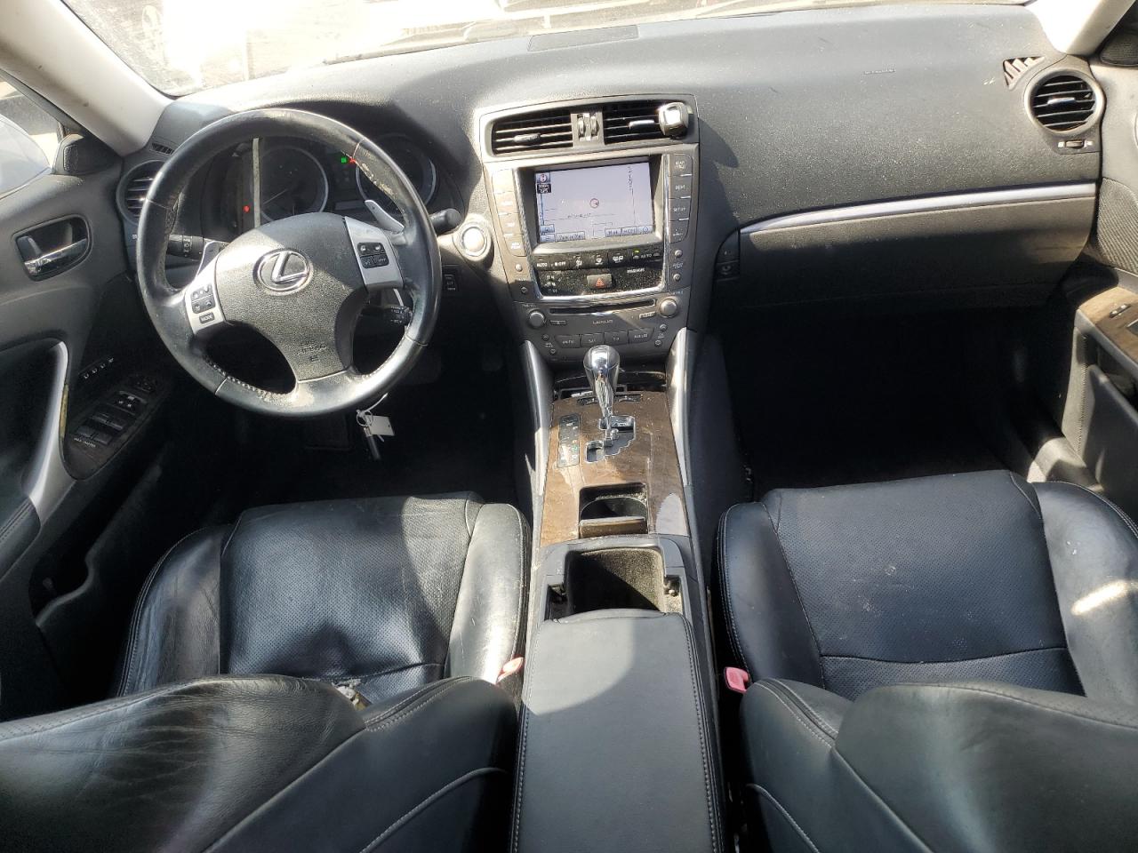 JTHBE5C2XB5028140 2011 Lexus Is 350