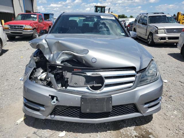 VIN WDDGF8AB0DA840846 2013 Mercedes-Benz C-Class, 3... no.5