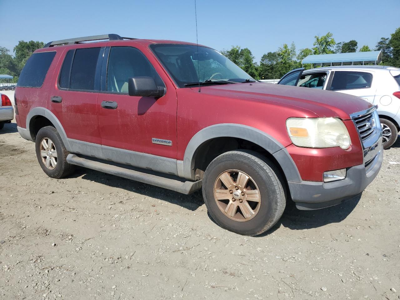 1FMEU63E96UB69886 2006 Ford Explorer Xlt