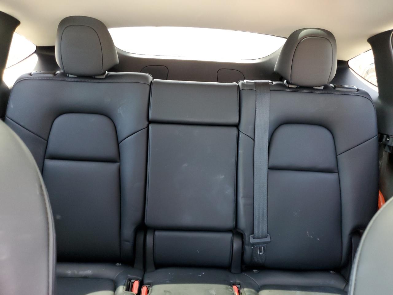 7SAYGAEE4NF382229 2022 Tesla Model Y