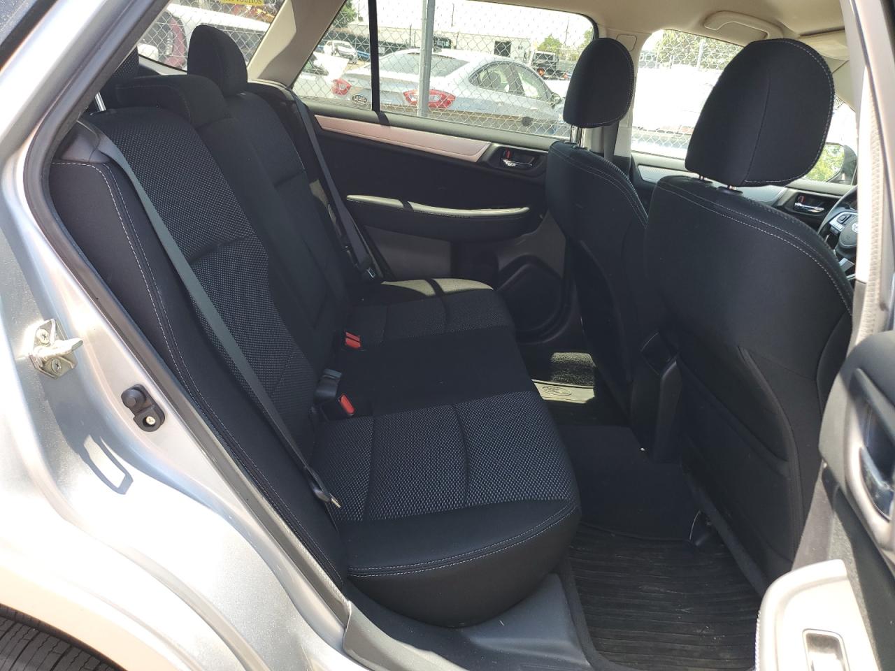 4S4BSBFC4G3263807 2016 Subaru Outback 2.5I Premium