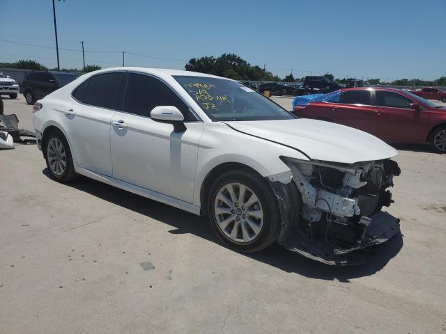 VIN 4T1B11HK0KU846654 2019 Toyota Camry, L no.4