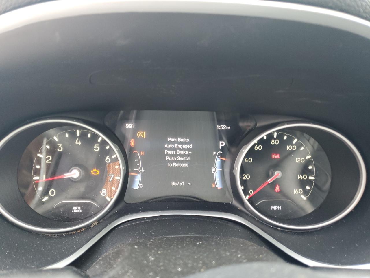 3C4NJDBB2JT153220 2018 Jeep Compass Latitude