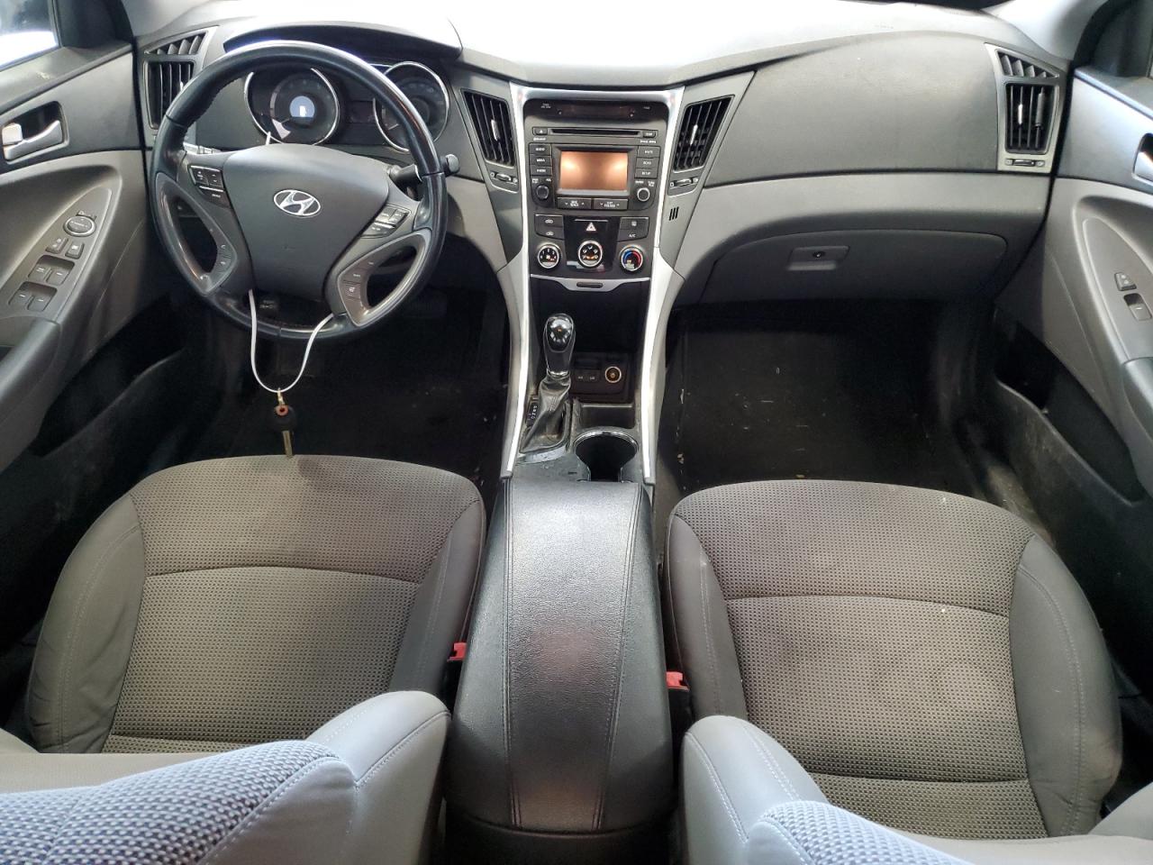 5NPEB4AC5EH872040 2014 Hyundai Sonata Gls