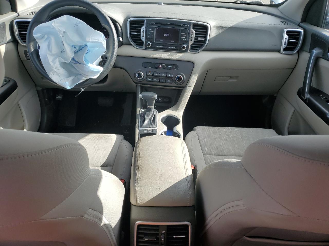 KNDPM3AC9H7232869 2017 Kia Sportage Lx