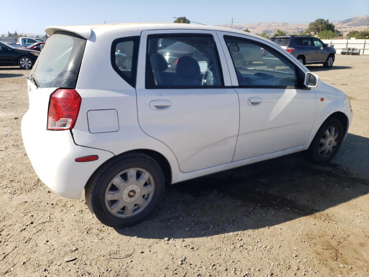 KL1TJ62604B134099 2004 Chevrolet Aveo Ls