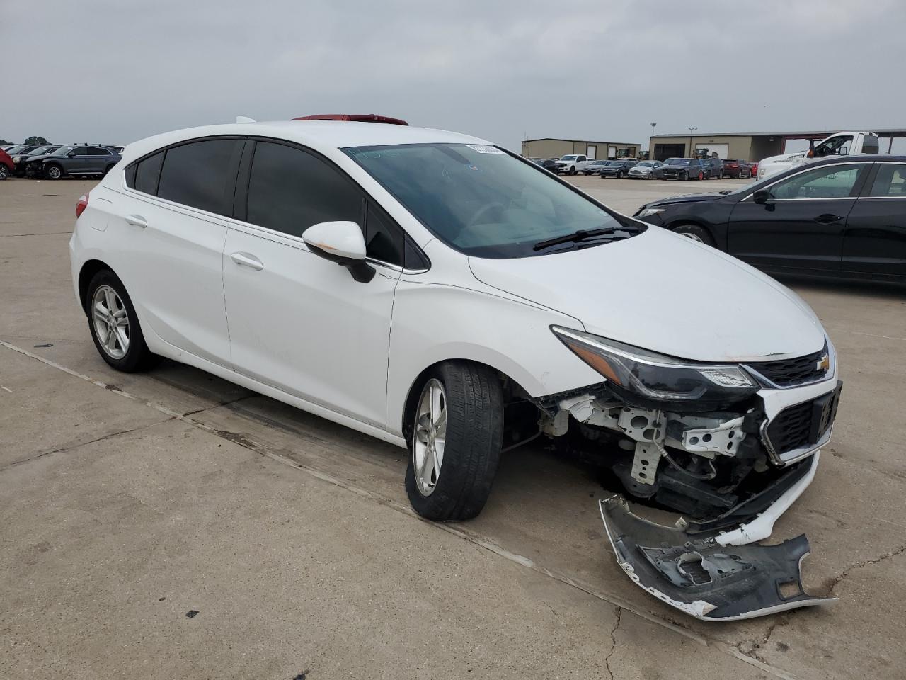 3G1BE6SM9JS604209 2018 Chevrolet Cruze Lt