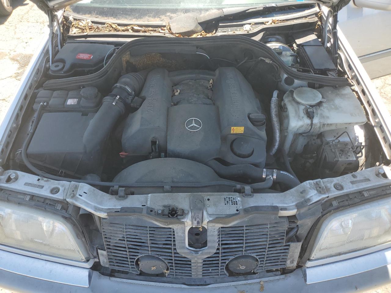 WDBHA29G7WA540605 1998 Mercedes-Benz C 280