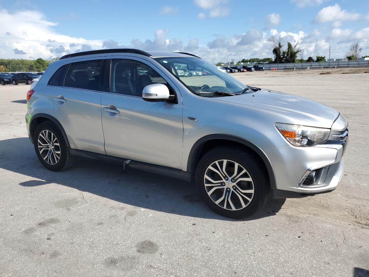 2018 Mitsubishi Outlander Sport Sel vin: JA4AP4AW4JU001506