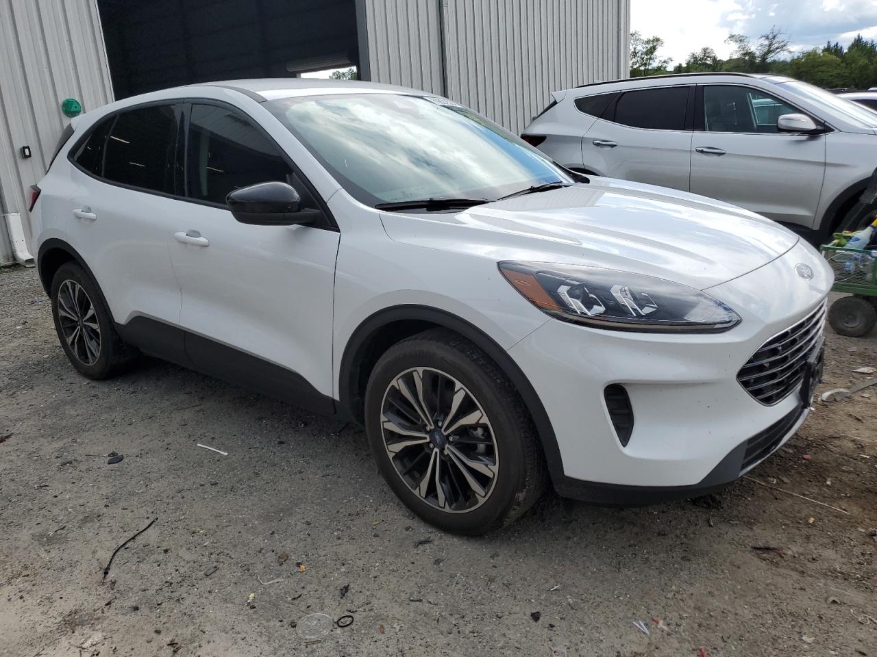 2022 Ford Escape Se vin: 1FMCU0G68NUB63003