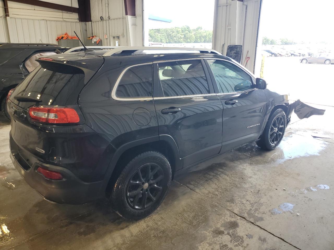 2015 Jeep Cherokee Latitude vin: 1C4PJMCS7FW789480