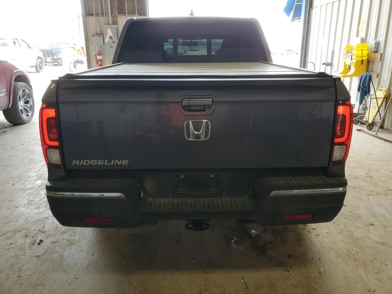 5FPYK2F60KB002458 2019 Honda Ridgeline Rtl