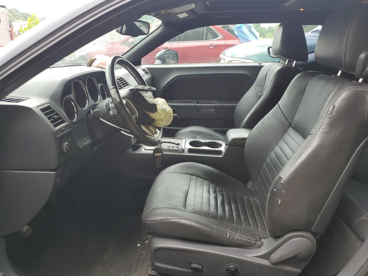 2C3CDYAG2CH105039 2012 Dodge Challenger Sxt