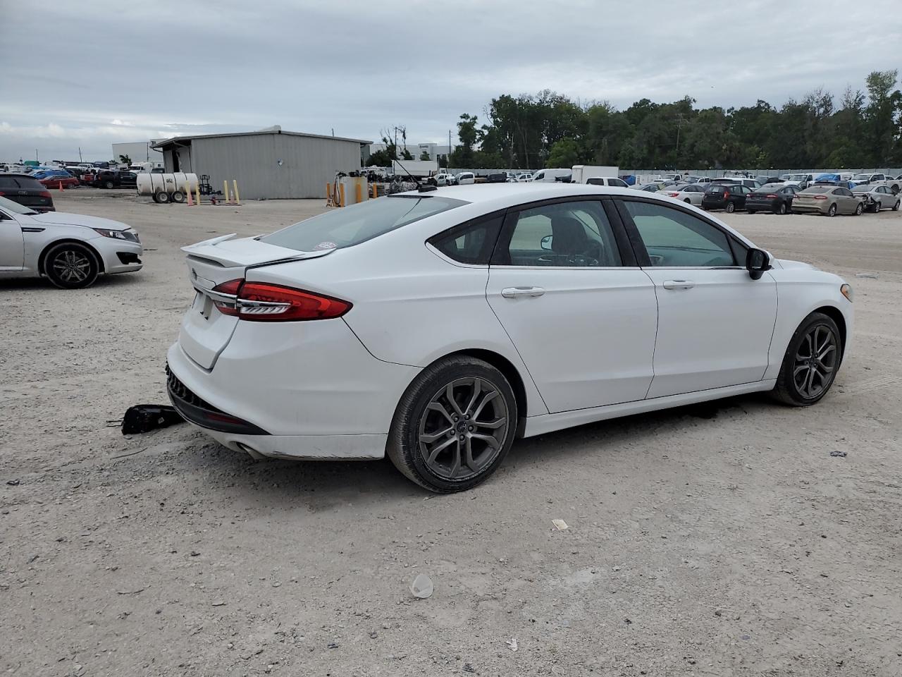 3FA6P0G71HR138043 2017 Ford Fusion S