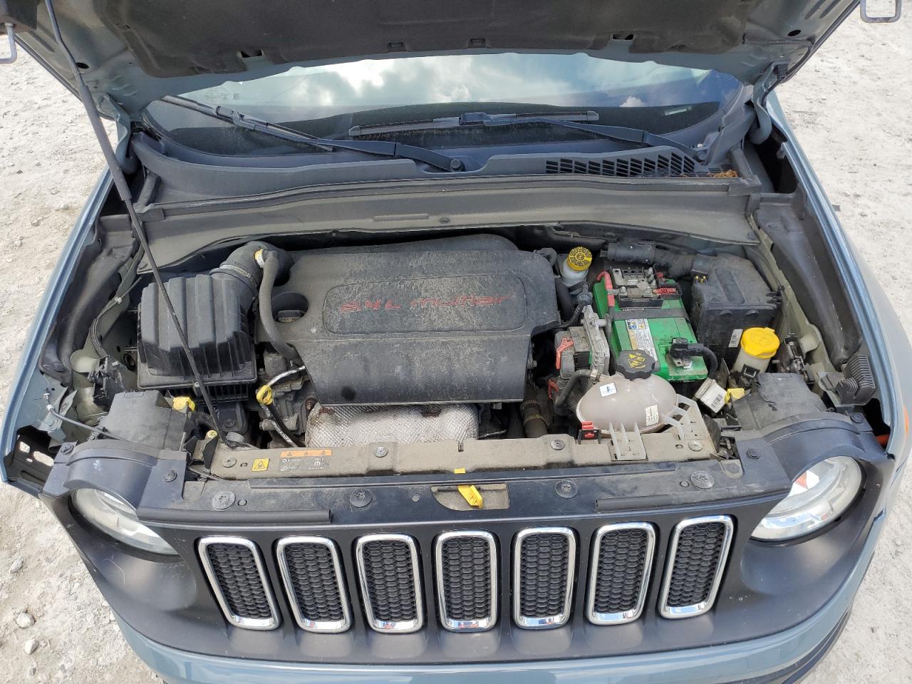 ZACCJBBB6HPF99965 2017 Jeep Renegade Latitude