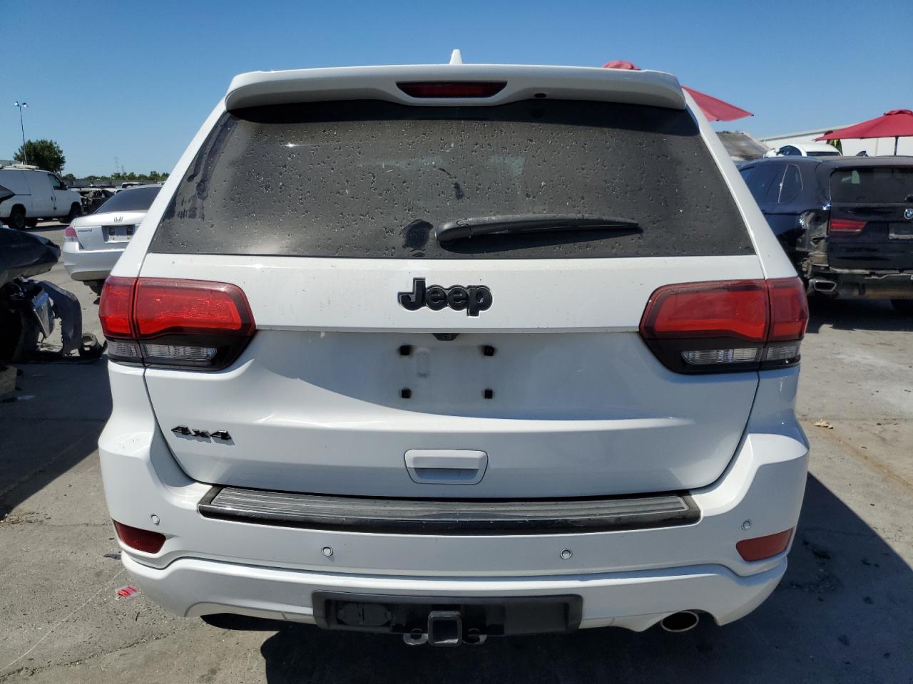 1C4RJFAG3HC767063 2017 Jeep Grand Cherokee Laredo