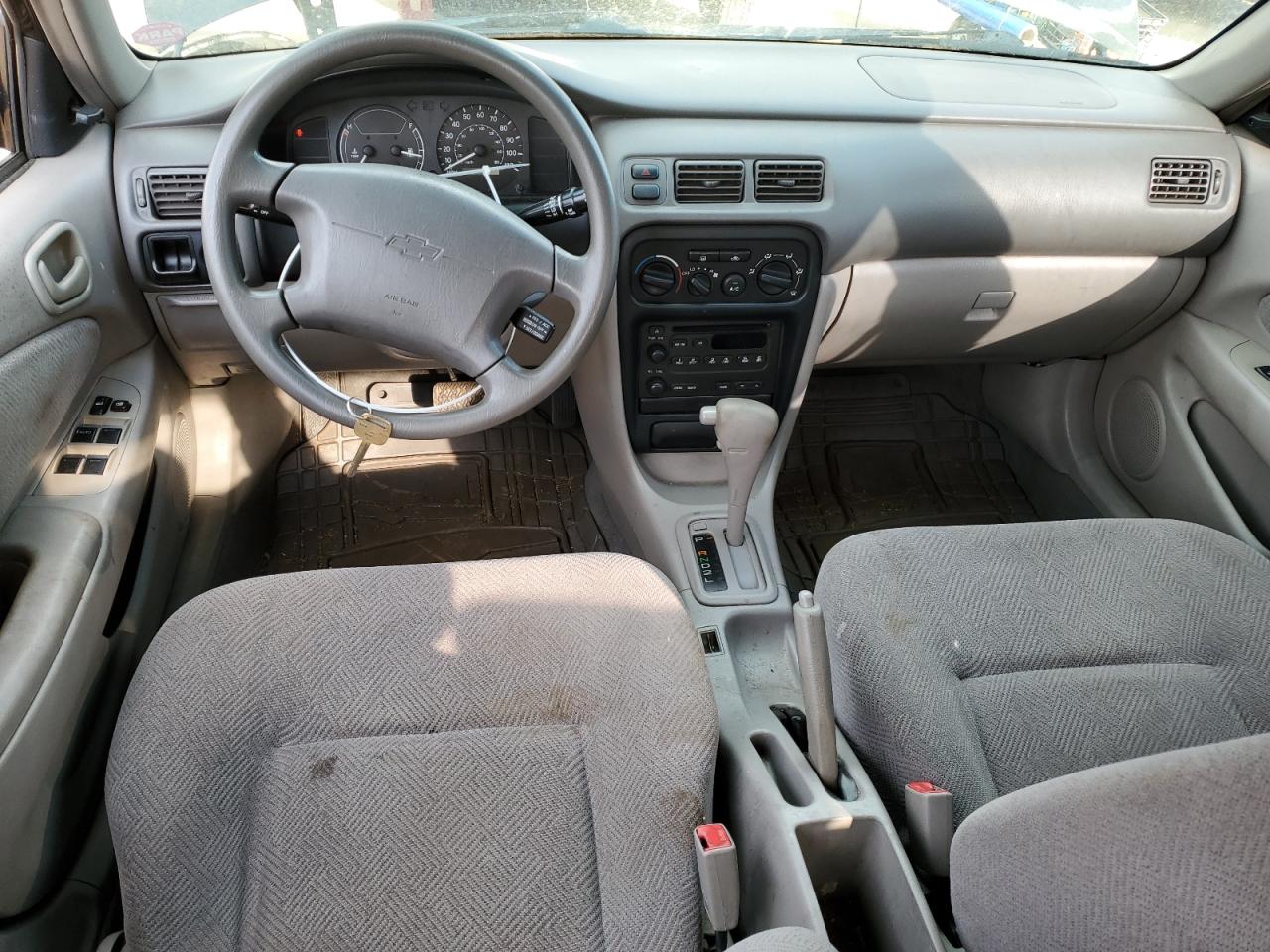 1Y1SK52822Z421392 2002 Chevrolet Geo Prizm Base