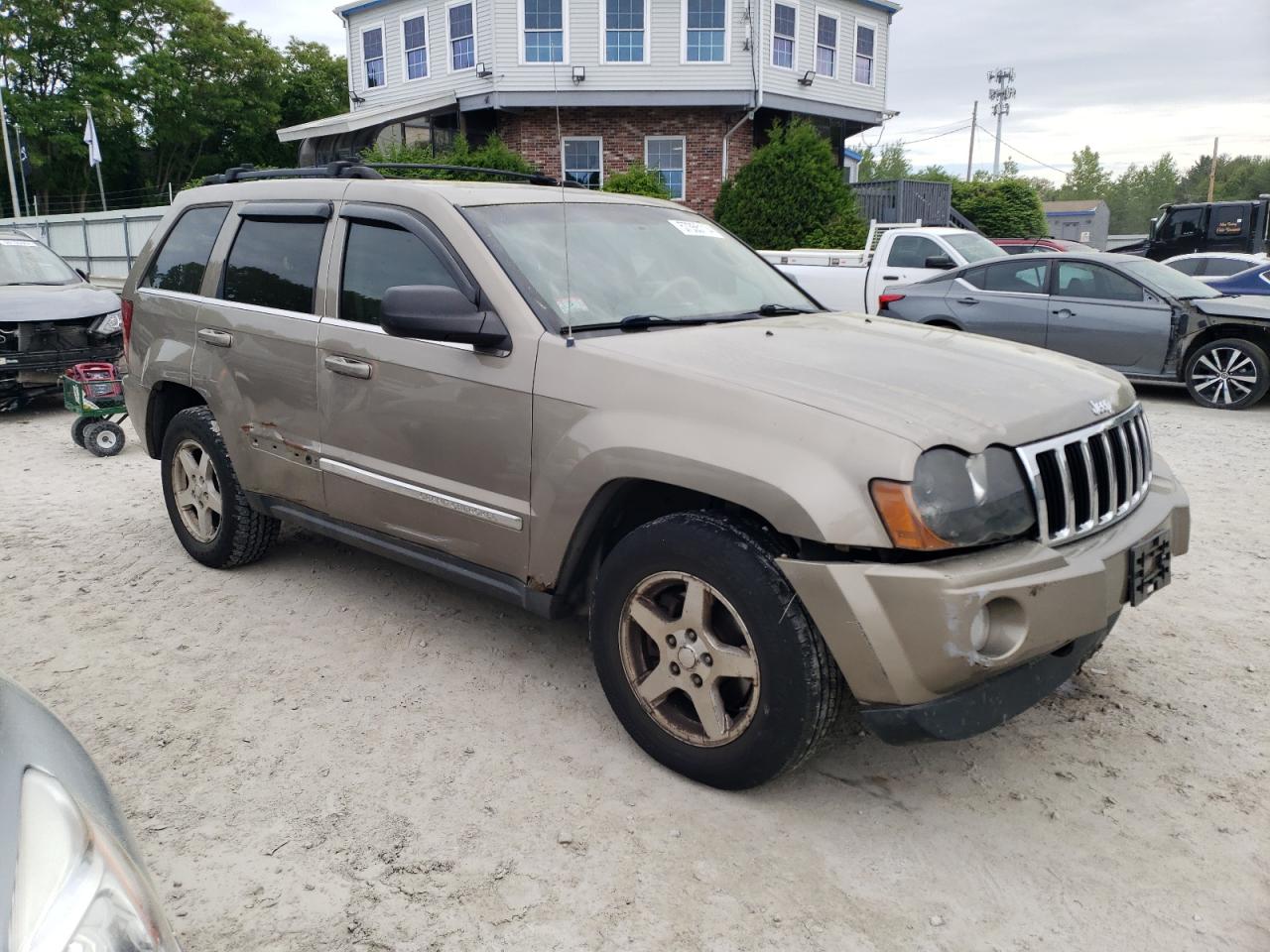 1J8HR582X5C547805 2005 Jeep Grand Cherokee Limited