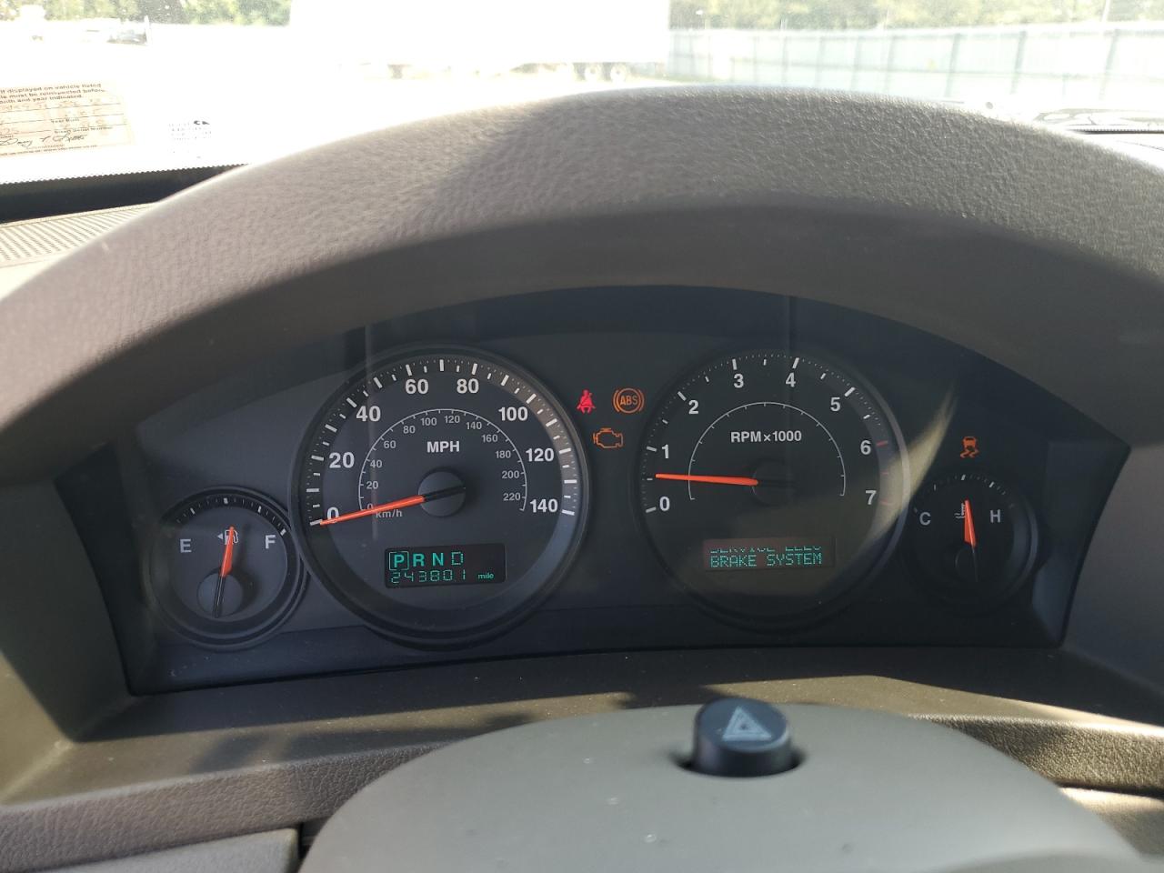 1J4GR48K95C580723 2005 Jeep Grand Cherokee Laredo