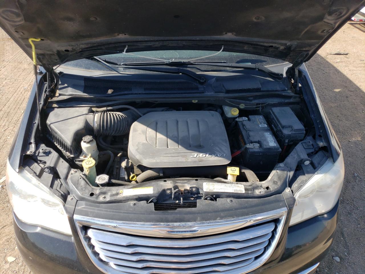 2C4RC1BG4CR226437 2012 Chrysler Town & Country Touring