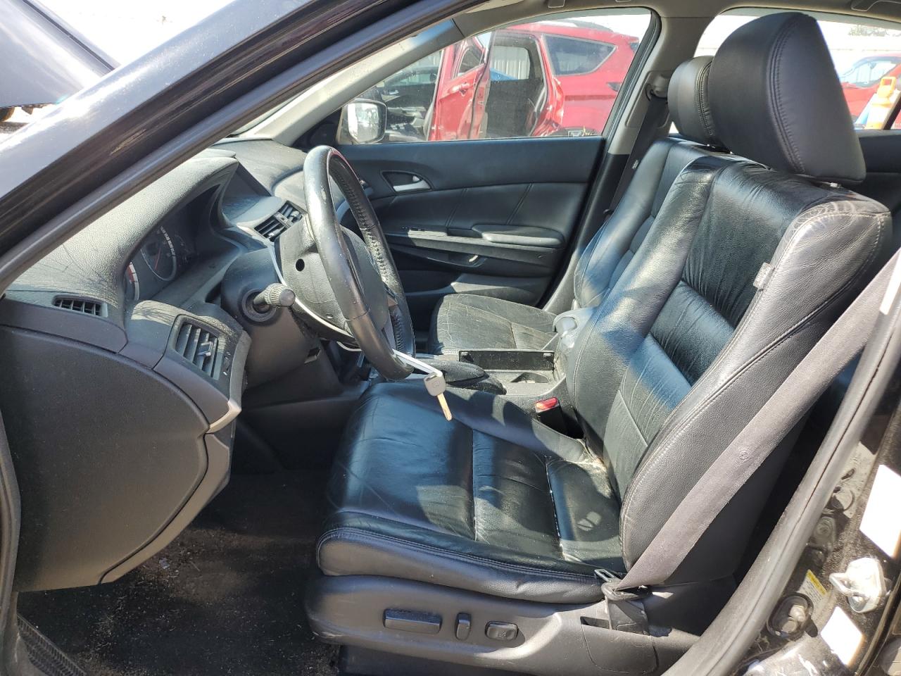 1HGCP3F88BA021524 2011 Honda Accord Exl