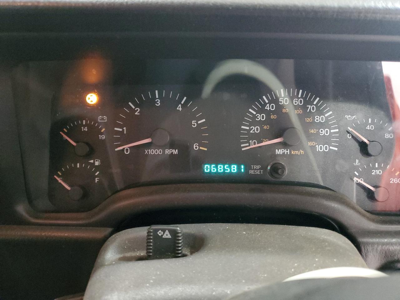 1J4FN78S9WL138664 1998 Jeep Cheerokee