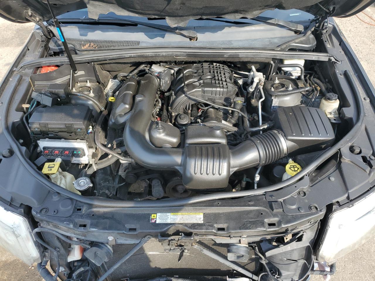 1J4RS4GG5BC541326 2011 Jeep Grand Cherokee Laredo